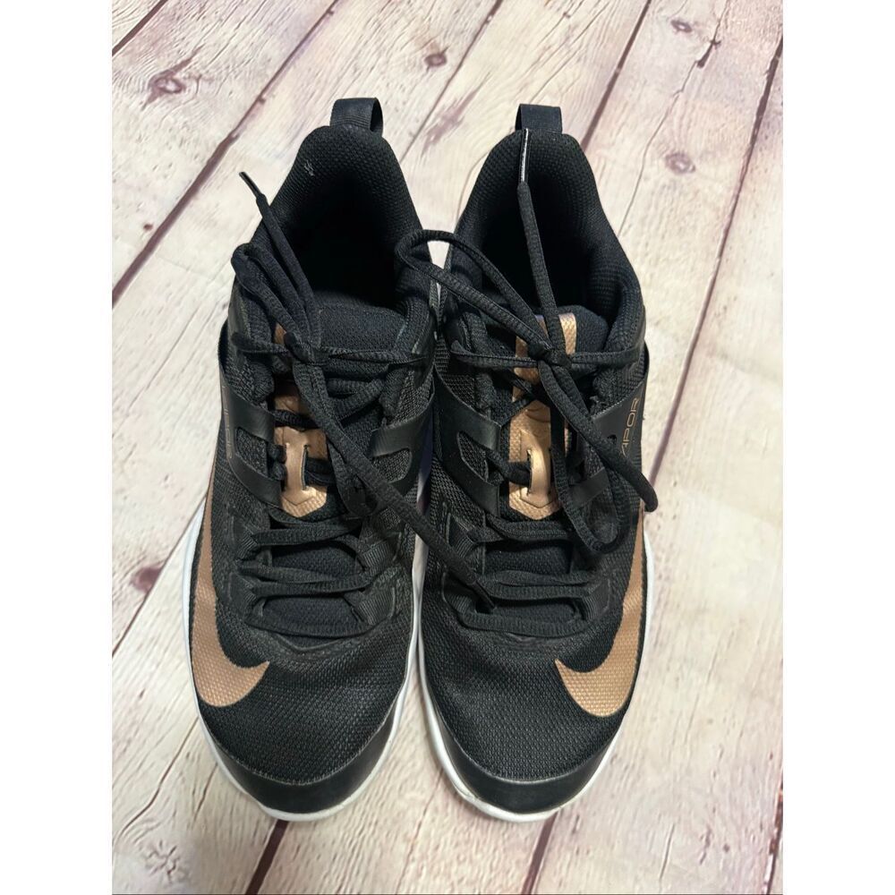 Nike Women's Size 8 Court Vapor Light Tennis Shoes Black Gold Athletic Sneakers - Picture 5 of 16